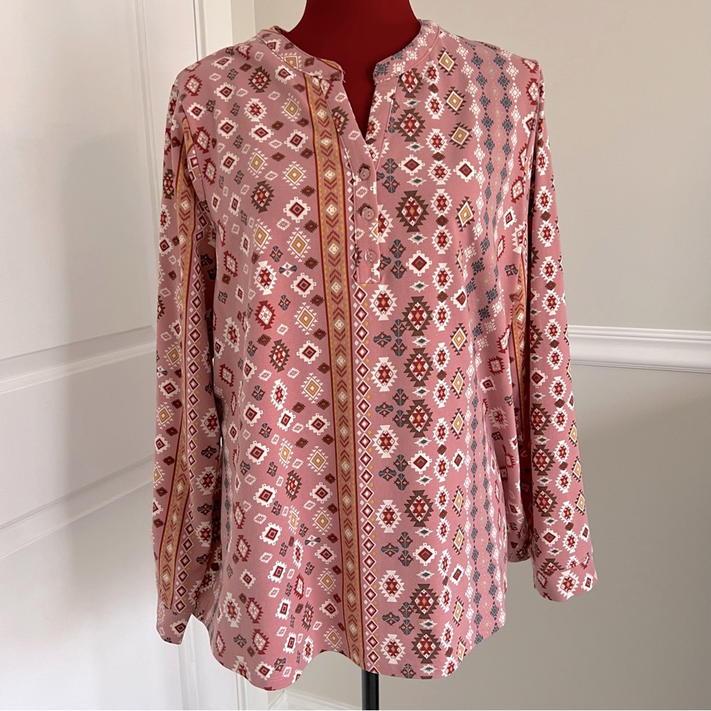 Denim & Co printed perfect jersey split v-neck shirt tail top